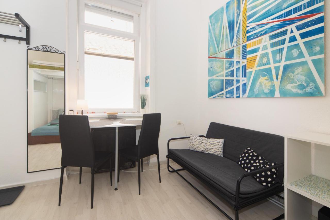 Cosy Studio Apartment With Airconditioner Budapeste Exterior foto